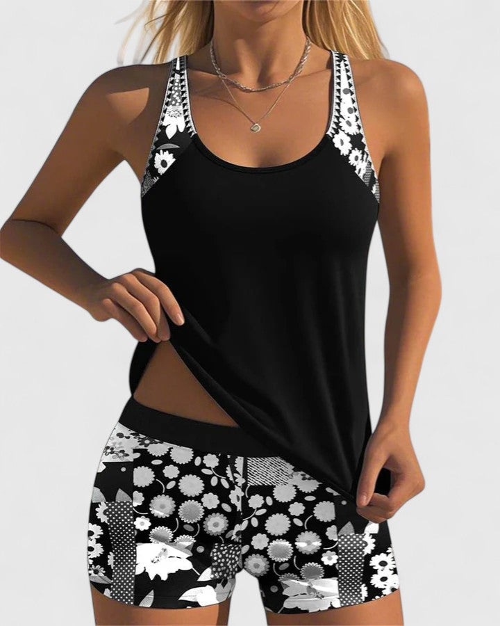 Aurianna | Chic Swimwear for Poolside Elegance