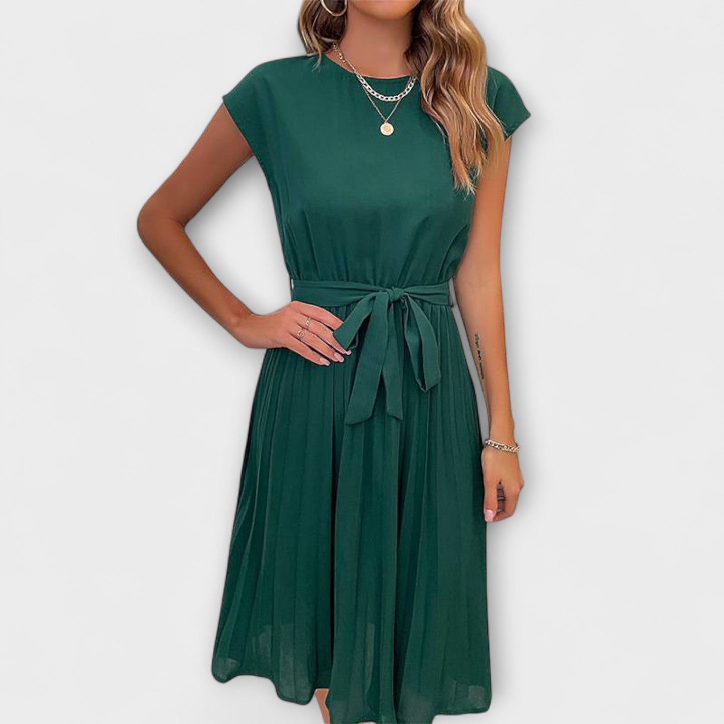 Chic Midi Dress for Special Occasions