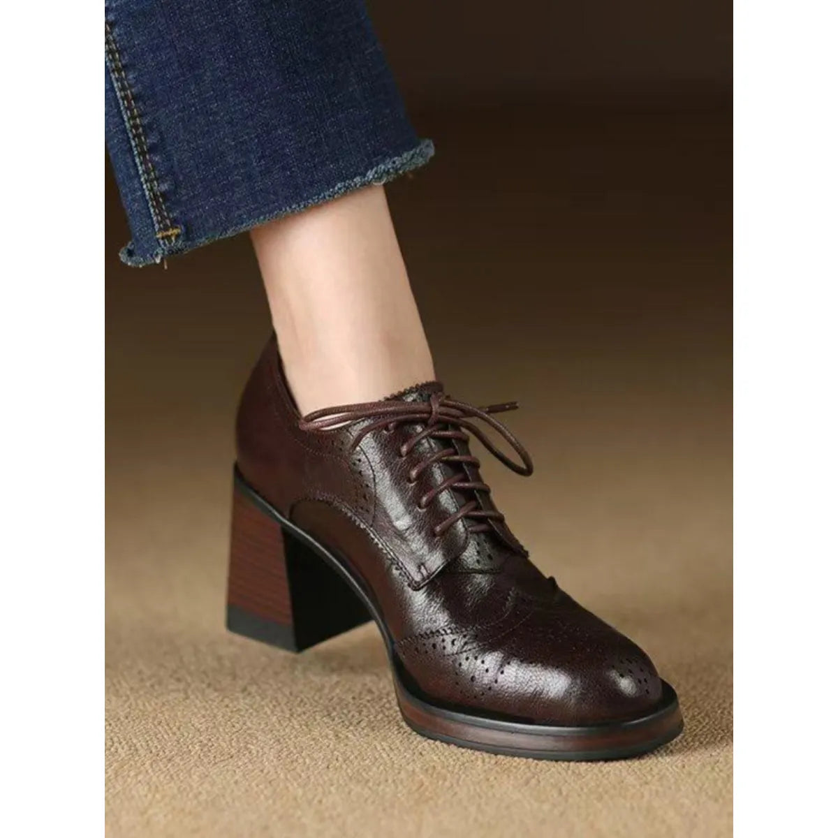 Classic Margot Pumps for Chic Occasions