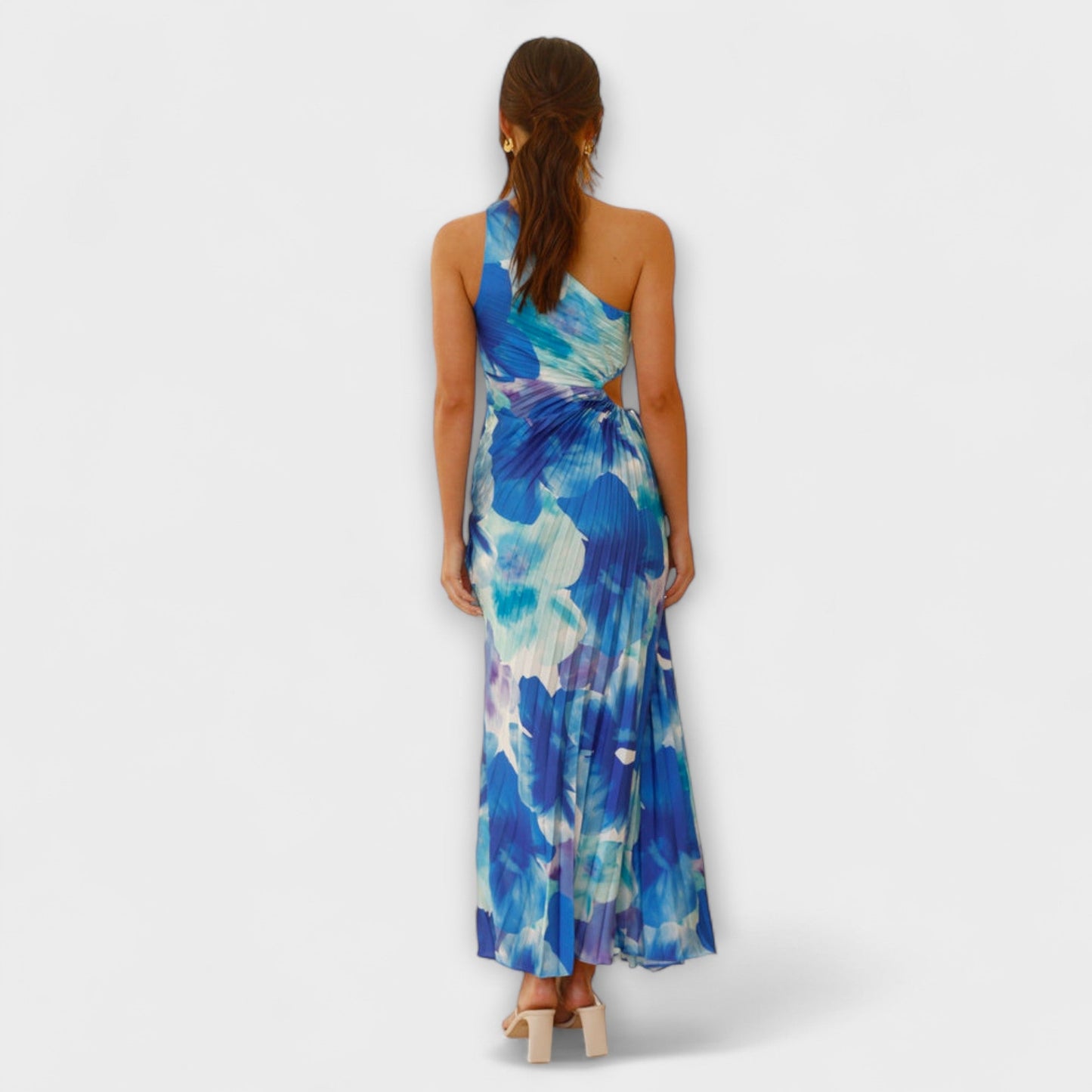Sienna - Chic Cut-Out Maxi Dress for Events
