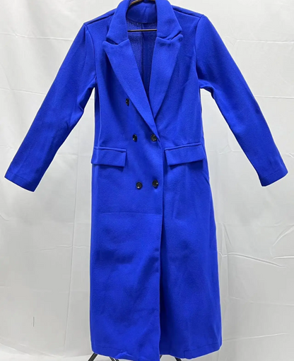Sophisticated Fitted Trench Coat for All Occasions