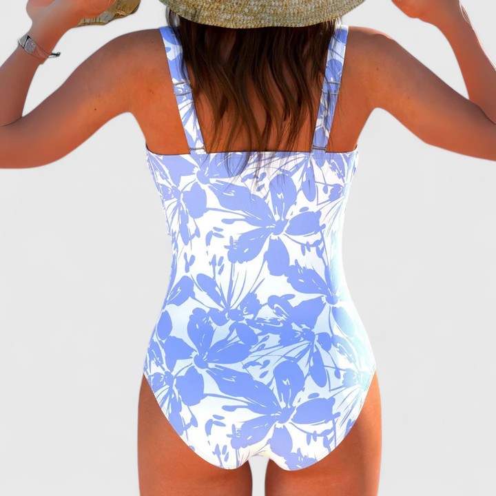 Tazlyne | Chic Swimwear for Poolside Elegance