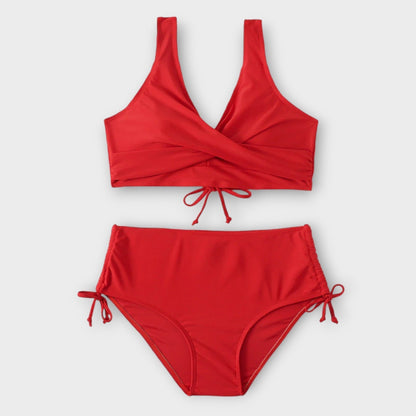 Chic 2-Piece Bikini Set for Beach & Pool