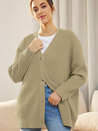 Isla - Cozy Knit Button Cardigan for Everyday Wear