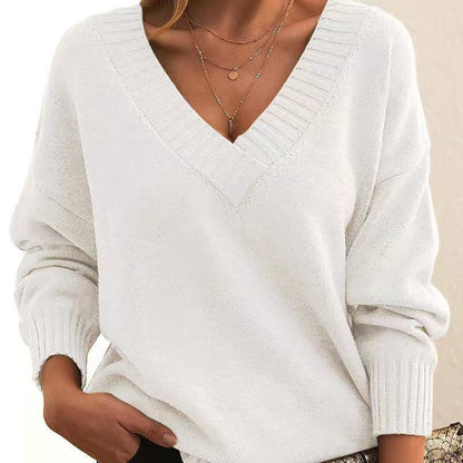 Avery - Cozy V-Neck Knit Sweater for Everyday Wear