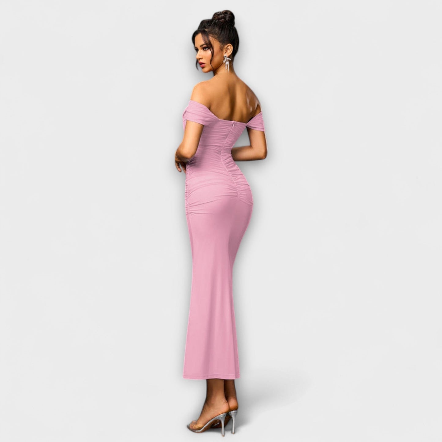 Ione - Chic Off-Shoulder Ruched Dress for Any Occasion