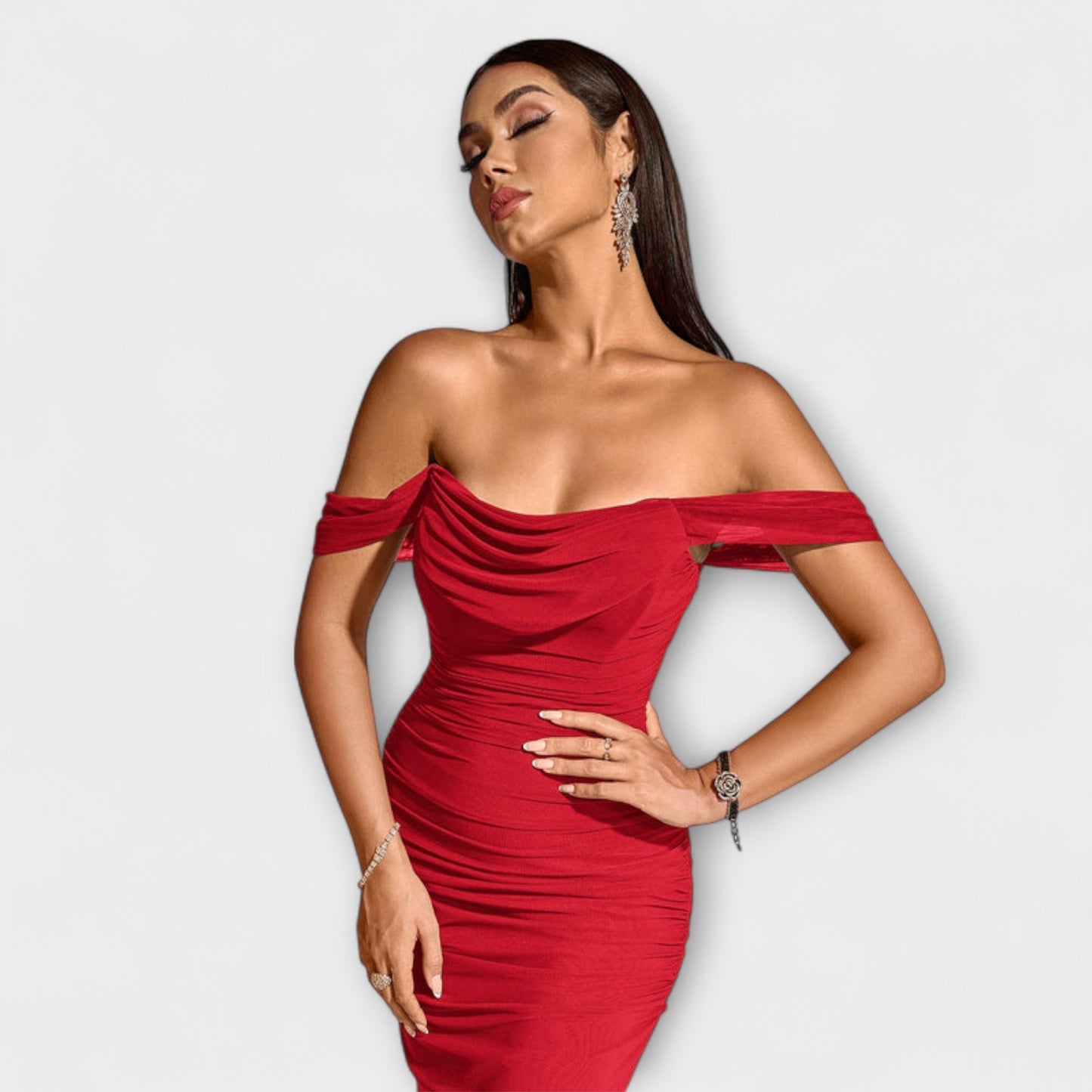 Ione - Chic Off-Shoulder Ruched Dress for Any Occasion