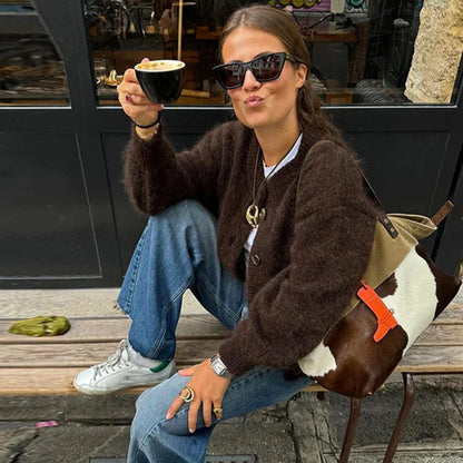 Chic Button-Up Cardigan for Every Occasion