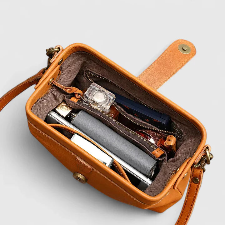 Jyn | Chic Handbag for Any Occasion