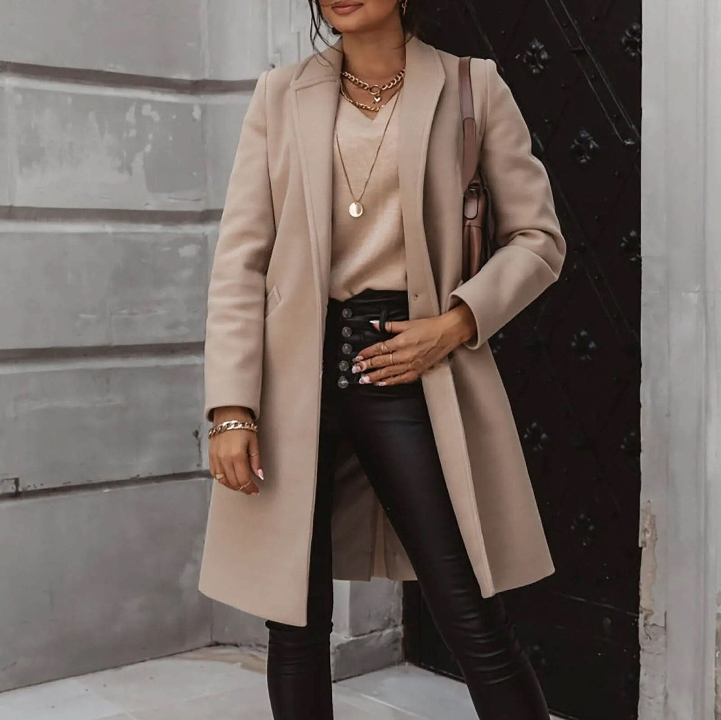 Chic Women's Long Overcoat for Stylish Layering