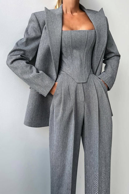 Chic Women's Three-Piece Suit: Blazer, Corset, Wide-Leg Trousers for Stylish Occasions