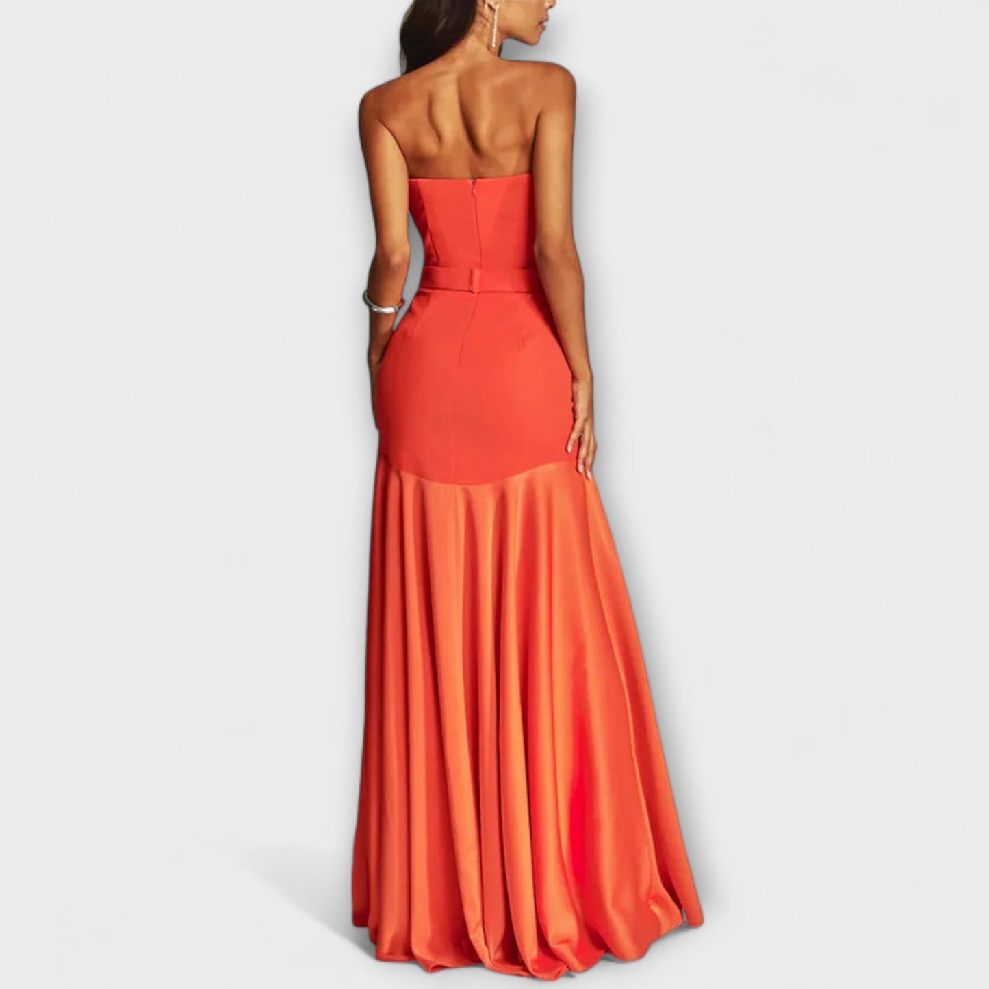 Vada Off-Shoulder Maxi Dress in Flowing Fabric