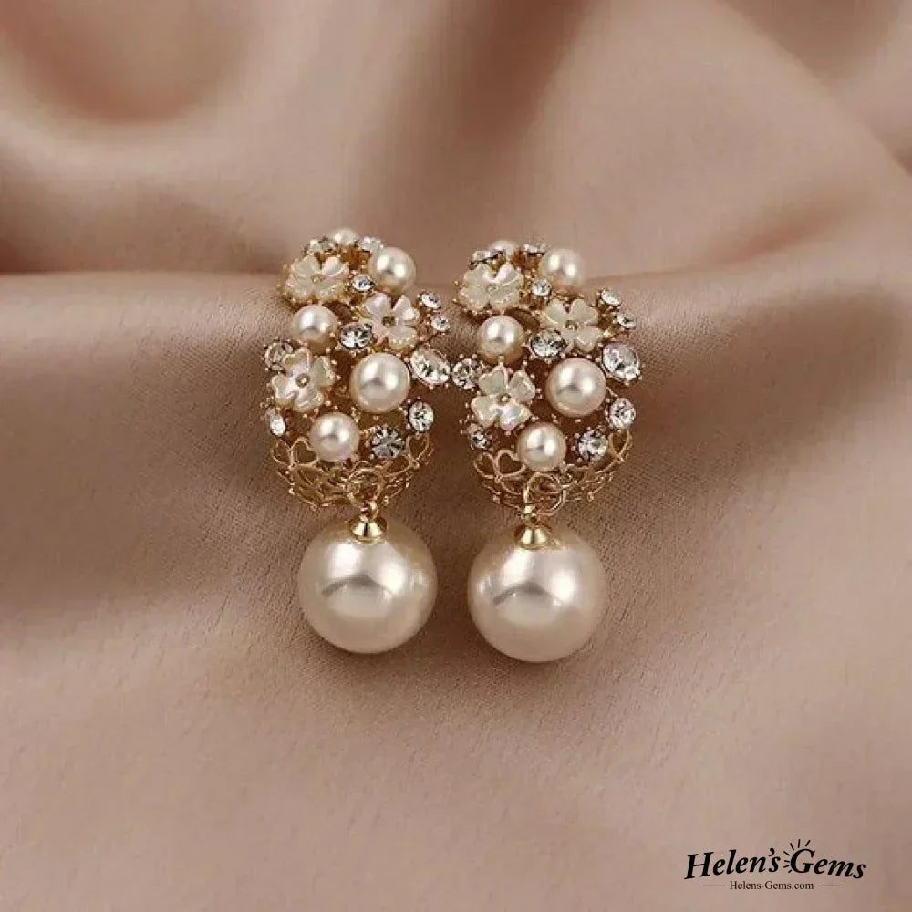 Elegant Floral Design Pearl Earrings